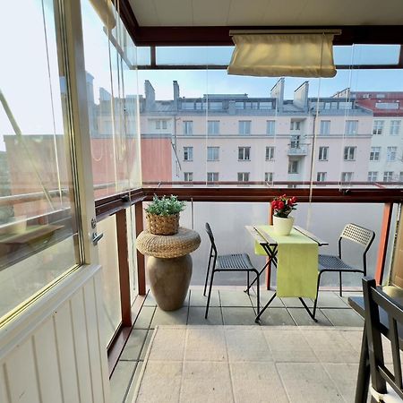 Fabulous Central Apartment Helsinki Exterior photo